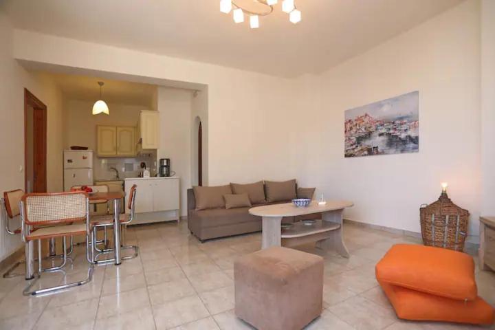 Skopelos Chara'S Lux Apartment Ngoại thất bức ảnh