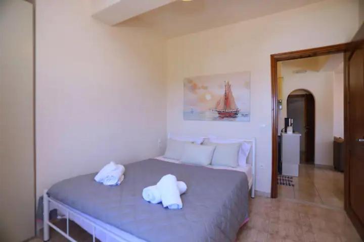 Skopelos Chara'S Lux Apartment Ngoại thất bức ảnh