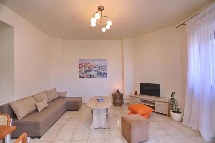 Skopelos Chara'S Lux Apartment Ngoại thất bức ảnh