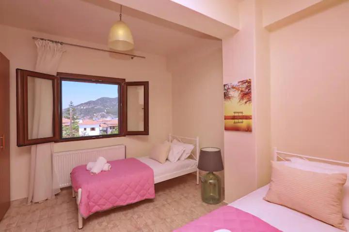 Skopelos Chara'S Lux Apartment Ngoại thất bức ảnh